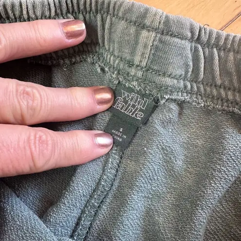 Wild Fable  Soft Washed 2 Piece Set Cropped Sweatshirt & Shorts Size XS/S