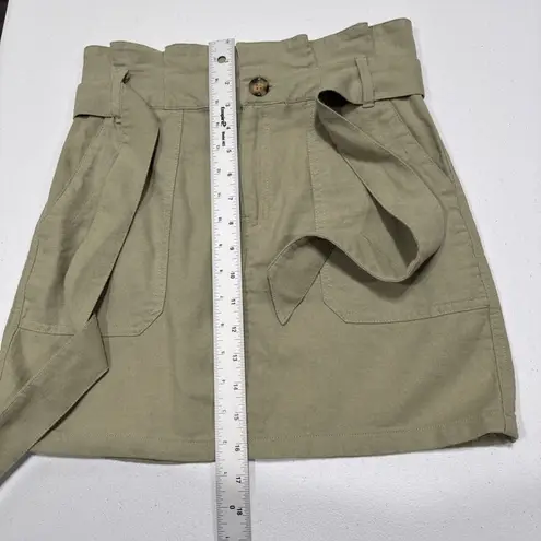 Divided  H&M Paper Bag Belted MIni Skirt Womens Juniors size 6 Green 100% Cotton