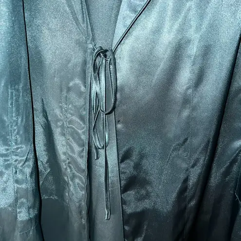 Cabernet Women’s Green Satin Long Robe – Size Medium – Pockets, Belted Kimono Lo