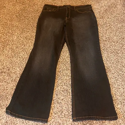 Gloria Vanderbilt Giselle Womens Flare Jeans Size 16 Dark Wash Made Madagascar