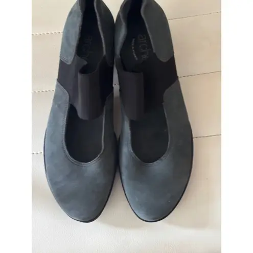 Arche France Gray Suede Leather Elastic Mary Jane Block Heel Shoes Size 37. US 6