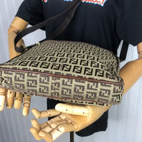 Fendi  Zucca Canvas & Leather Crossbody Messenger Shoulder Bag Large Size Vintage - Image 4