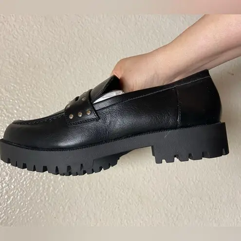 Sun + Stone Taelenn Loafer Flats SZ 10 Black