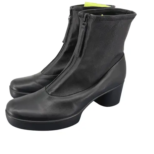 Ecco Black Leather Shape Sculpted Platform Chunky Heel Boot 9.5 Edgy Goth Moto