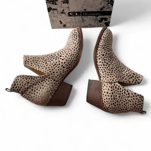 Cheetah Print Faux Leather Ankle Booties Size 9