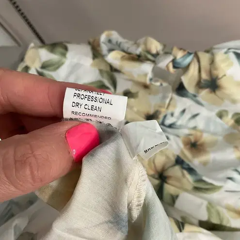 Avant Look Women's Puff Sleeve Off The Shoulder Floral Pleated Dress Cream Size Size L