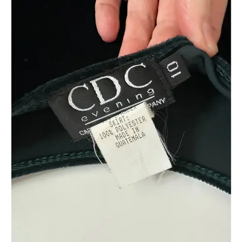 Vintage 90s Emerald Green Formal Gown Size 10 Princess Ball gown Holidays