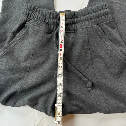 Lululemon  At My Leisure Jogger Heathered Mod Black Dark Gray size 2