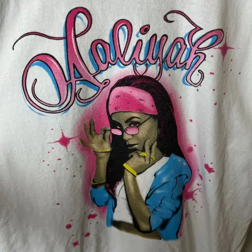 Urban Outfitters Aaliyah Rap Tee T Shirt Medium M White Graphic