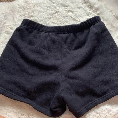 Aritzia  TNA cozy fleece shorts