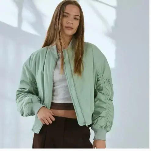 BDG NWOT  X Urban Outfitters Charlie Barrel Sleeve Bomber Jacket Light Green