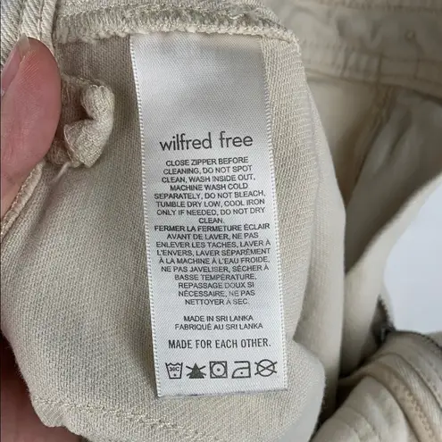Wilfred Free size 2 xs cream modern utility high rise straight leg jeans denim a