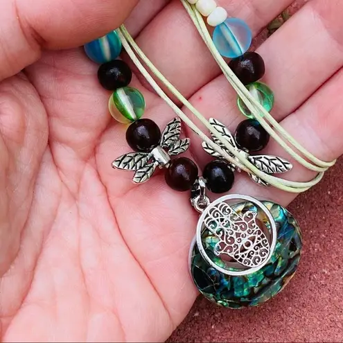 Handmade Hamza Dragonfly Abalone Shell Leather Necklace