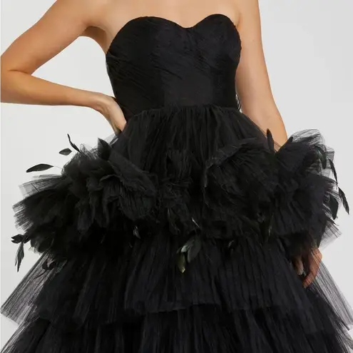 Mac Duggal Black Strapless Sweetheart Tulle Gown w. Feather Detail 20572 Size 4