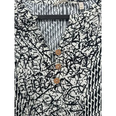 Soft Surroundings Raven Shift Dress Size 1X Rayon Raven Henley Button Abstract