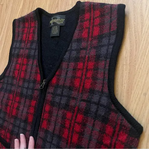 Requirements Vintage Vest Women’s Size Medium Red Black Plaid 100% Wool Full Zip