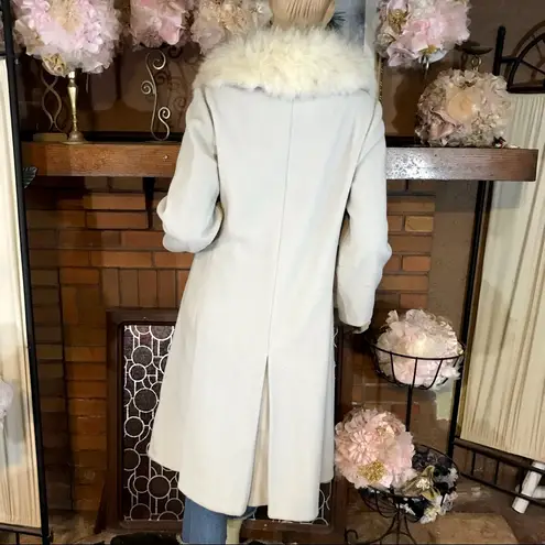 VINTAGE CIRCA 1970'S SABRINA GRAY WOOL W/FOX FUR COLLAR COAT (S)