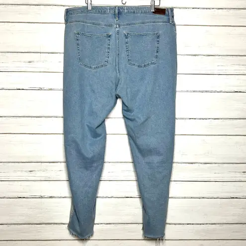 Hollister  Ultra High Rise Dad Jean Two Tone Denim Size 34 /19R