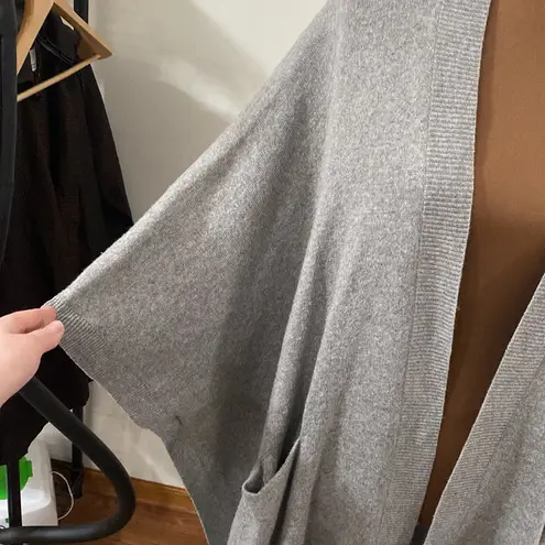 Aritzia Golden by TNA Roohan grey alpaca wool blend sweater poncho size XXS / XS Gray