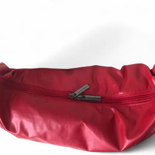 Haute Shore Women's Red Premium Collection Ollie Solo Sling Bag