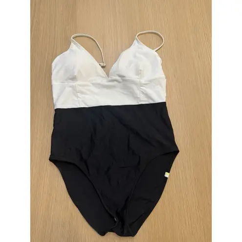 Summersalt Black And White Colorblock One Piece Swimsuit Size 10 Xx1316