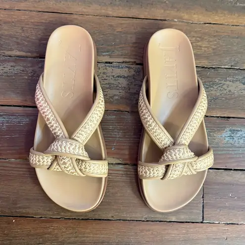 Eric Javits Notti Raffia Padded Comfort Sandal in Peanut ~ Size 9 ๐งก๐ Tan