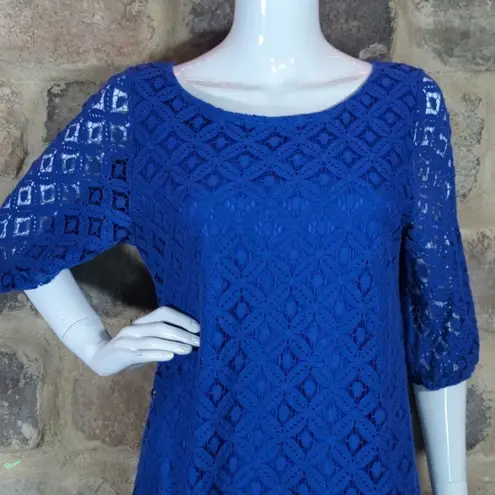 Everly  Blue Lace Mod‎ Shift Dress Woman's Size Medium Sheer Sleeve Lined