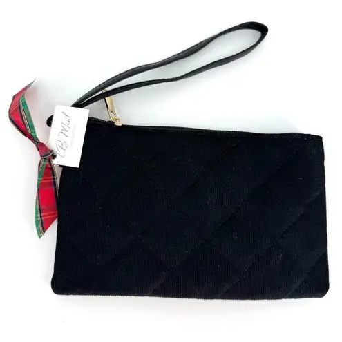 Stylish Black Quilted Wristlet with Plaid Gift Ribbon NWT