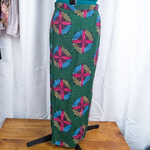Vintage Swedish Pattern Maxi Skirt Green Size 29