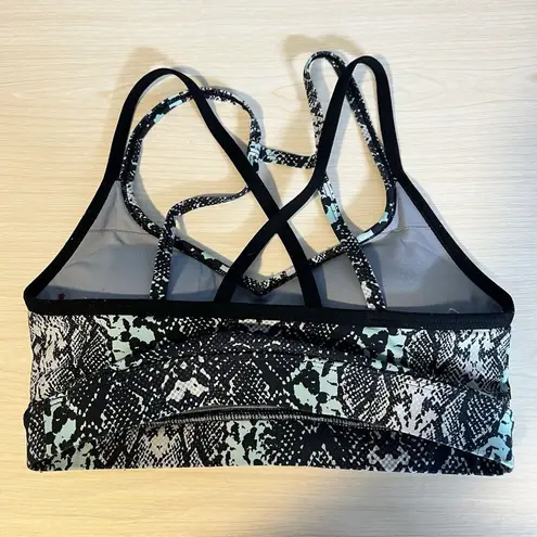 Lorna Jane Animal Print Sports Bra S Strappy Back Athletic Workout Yoga Pilates
