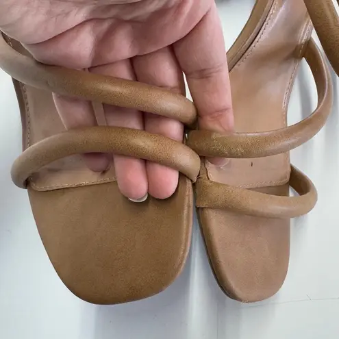 Dolce Vita Heels Womens 9.5 Brown Tan Myla Snakeskin Slip On Sandals