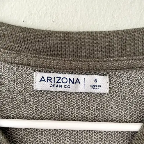 Arizona gray green cropped sweater top crewneck style soft women size small