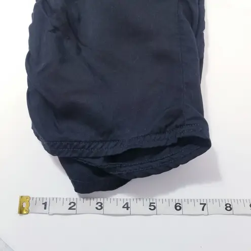 Lucy Activewear Capri Pants Ruched Leg