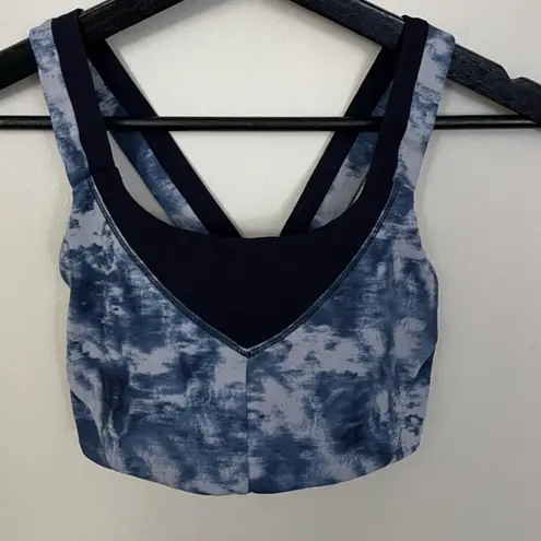 Lululemon  Racerback Sports Bra! Size 6