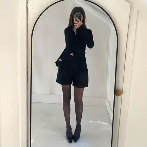 TOTEME Totéme Lluc Bermuda Short in Black Size S Retail $385