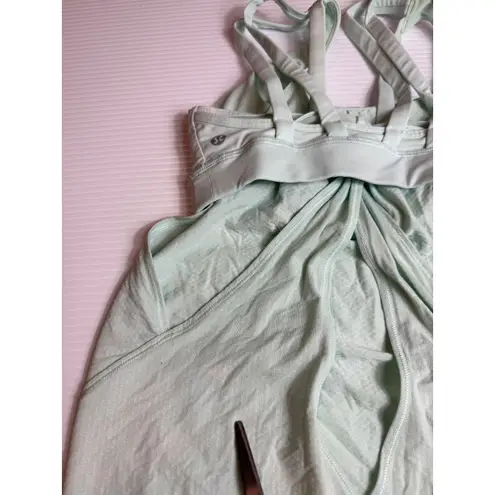 Lululemon Light Green Workout Dress Athletic Tank Top Activewear stained size 4