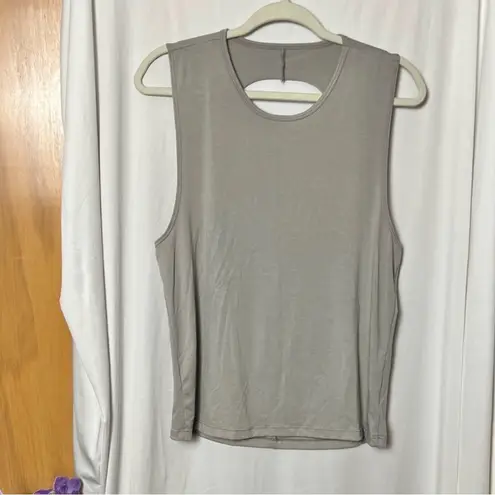 Onzie Hot Yoga Twist Back Muscle Tank Size Small