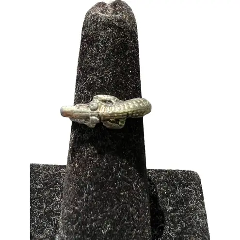 7 Piece Silver Tone Jewelry Lot Happy Bee Necklace Audrey Alligator Ring Bracele