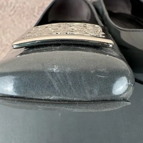 Tahari Wicked embellished grey slip on patent loafers pumps size 10