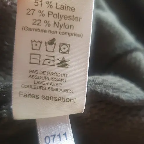 Tilley boiled wool green zip up travel wear, 90’s sweater jacket Size XL