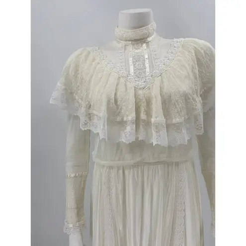 Gunne Sax White Ivory Lace Gown Maxi Bridal High Neck Ruffle Buttons