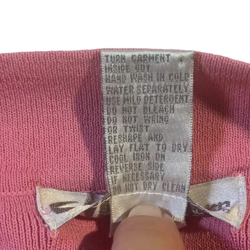 Dress Barn  Woman‎ Pink Floral Embellished Knit 3/4 Sleeve Top Size 22/24