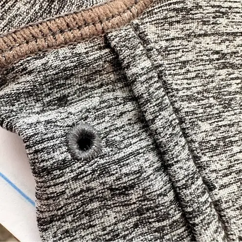 Athleta  Long Sleeve Ruched Heathered Gray Full Zip Jacket‎ Zipper Pockets Small