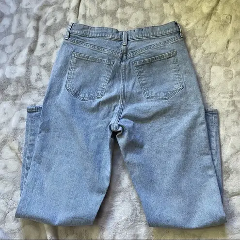 Gap  High Rise Mom Jean Size 30 Tall