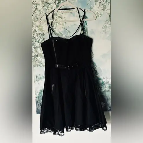 Hot Topic NWT Lucky 13 pin up black dress with lace trim size L