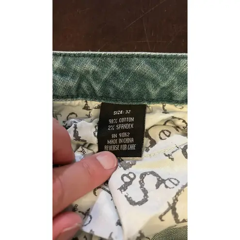 Standards & Practices Jeans Womens 32 Light Blue Cropped Raw Hem Side Snap Size undefined