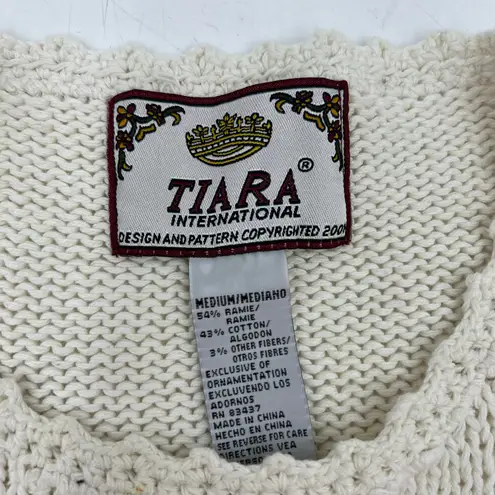 Vintage Christmas Tree Sweater by Tiara White Size M