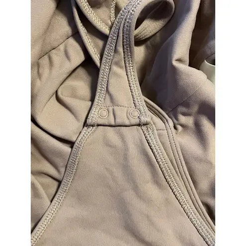 Babaton Square Neck Short Sleeve Bodysuit Taupe XL