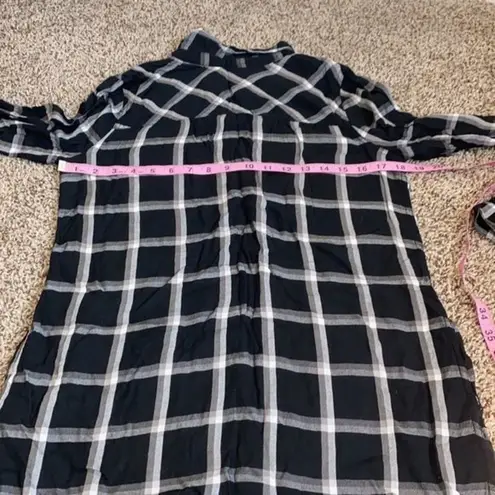 SO  medium plaid‎ shirt dress