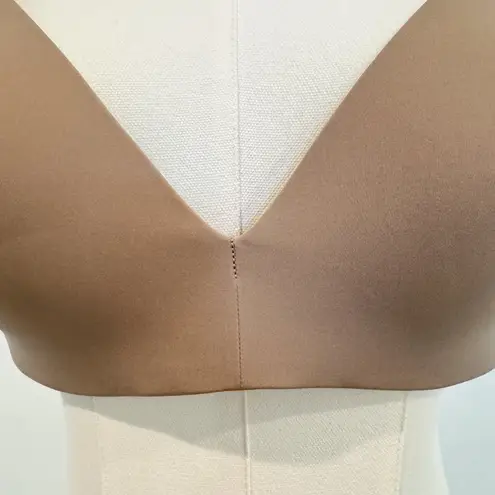 Lululemon  Take Shape Wireless Lift Adjustable Bra Everyday Foam Padded Cups 38B thumbnail 4